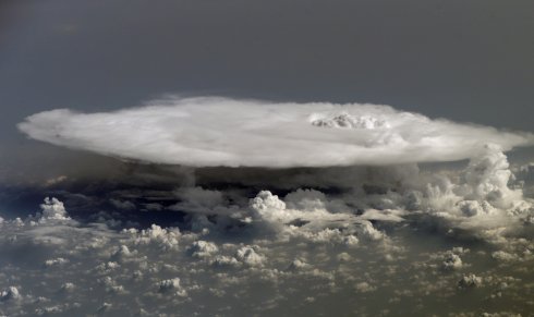 Кучево-дождевые облака над Африкой - 2/5/2008